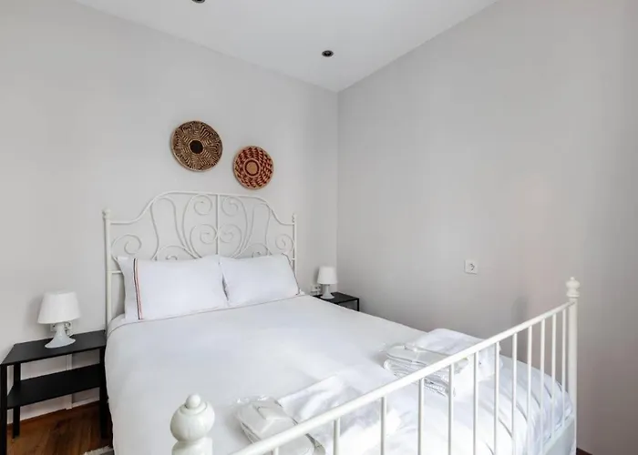 公寓 Charming Bright 4bd2bath Balcony Pad #368 伊斯坦布尔