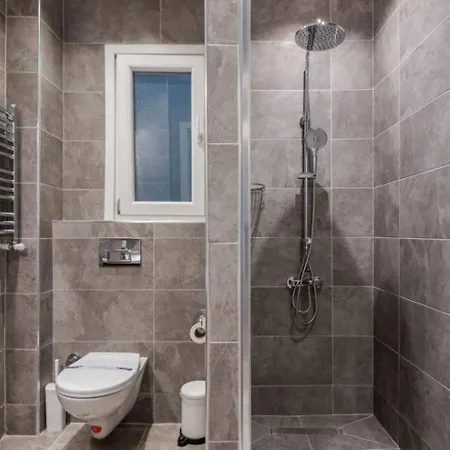 Apartmán Charming Bright 4bd2bath Balcony Pad #368